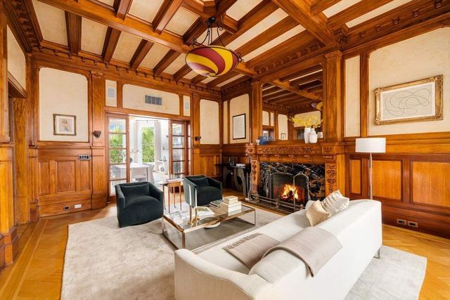 41 Riverside Drive, New York City, NY 10023