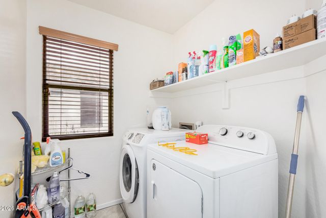 43658 W RIO GRANDE Drive, Maricopa, AZ 85138