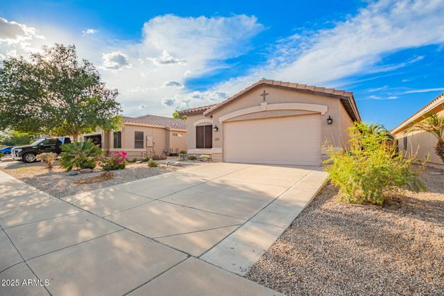 43658 W RIO GRANDE Drive, Maricopa, AZ 85138