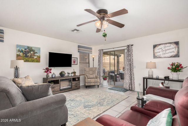 43658 W RIO GRANDE Drive, Maricopa, AZ 85138