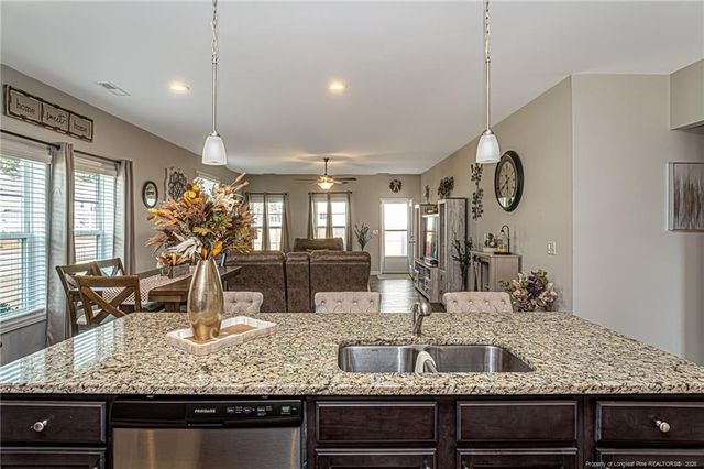 115 Verdmont Drive, Raeford, NC 28376