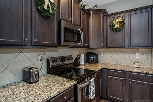 115 Verdmont Drive, Raeford, NC 28376