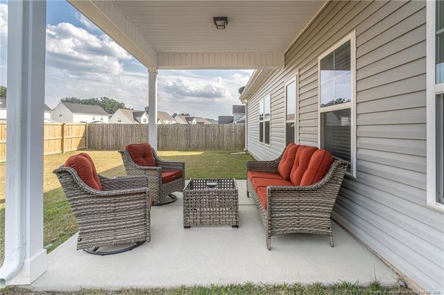 115 Verdmont Drive, Raeford, NC 28376