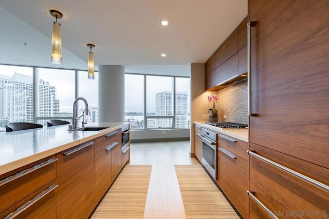 888 W E Street 1604, San Diego, CA 92101
