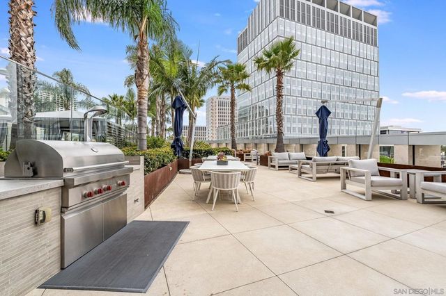 888 W E Street 1604, San Diego, CA 92101