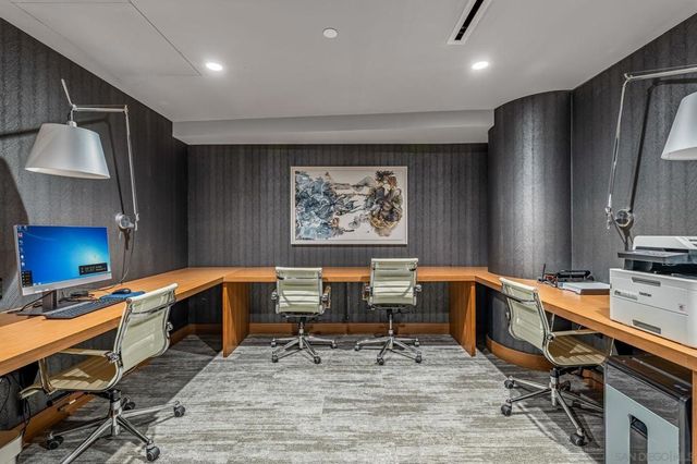 888 W E Street 1604, San Diego, CA 92101