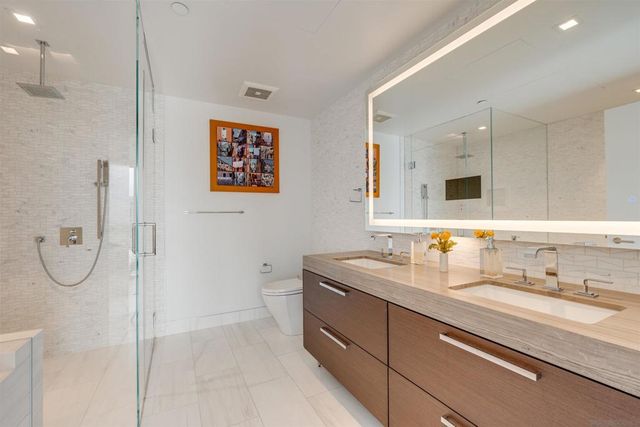 888 W E Street 1604, San Diego, CA 92101