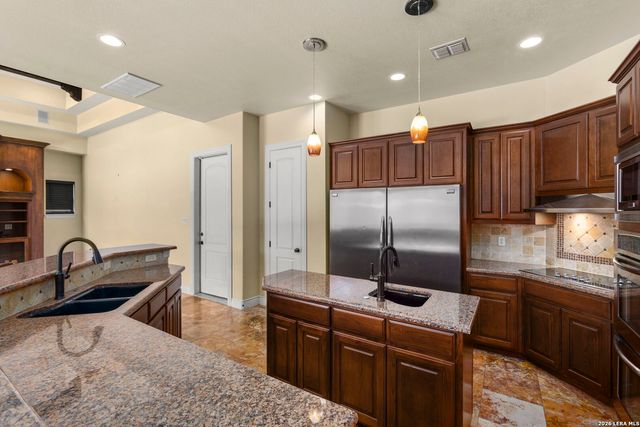 1426 WHISPER MTN, San Antonio, TX 78258