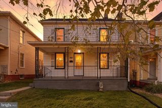 632 E WALNUT ST, Hanover, PA 17331