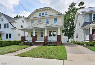 2096 Reveley Avenue, Lakewood, OH 44107