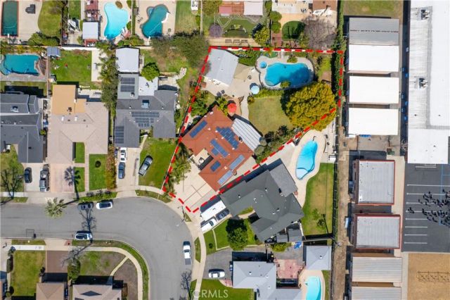 818 W Bonnie Brae Court, Ontario, CA 91762
