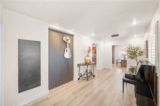 818 W Bonnie Brae Court, Ontario, CA 91762