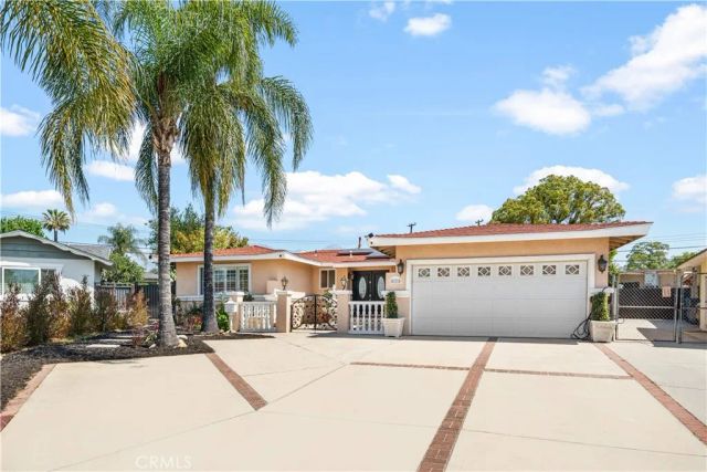 818 W Bonnie Brae Court, Ontario, CA 91762