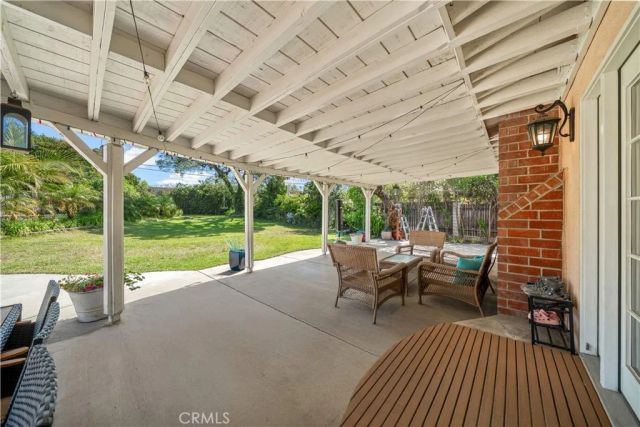 818 W Bonnie Brae Court, Ontario, CA 91762