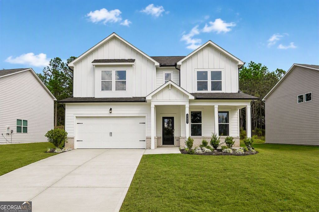 205 Groveton Court, Euharlee, GA 30145