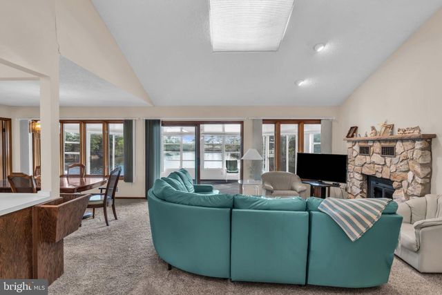 1007 LAUREL BLVD, Lanoka Harbor, NJ 08734