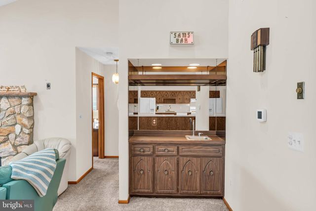1007 LAUREL BLVD, Lanoka Harbor, NJ 08734