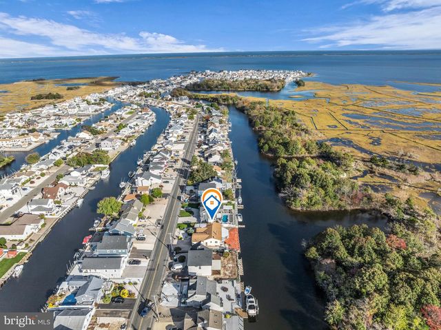 1007 LAUREL BLVD, Lanoka Harbor, NJ 08734