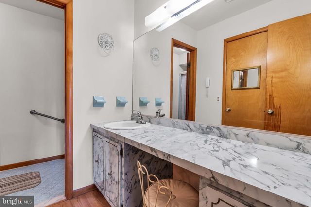 1007 LAUREL BLVD, Lanoka Harbor, NJ 08734