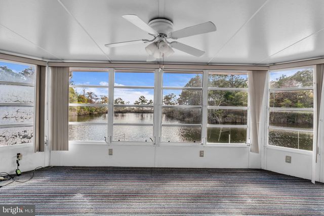 1007 LAUREL BLVD, Lanoka Harbor, NJ 08734