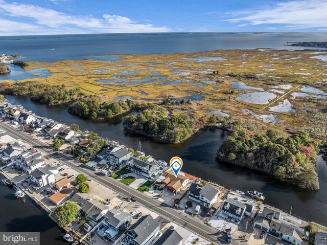 1007 LAUREL BLVD, Lanoka Harbor, NJ 08734