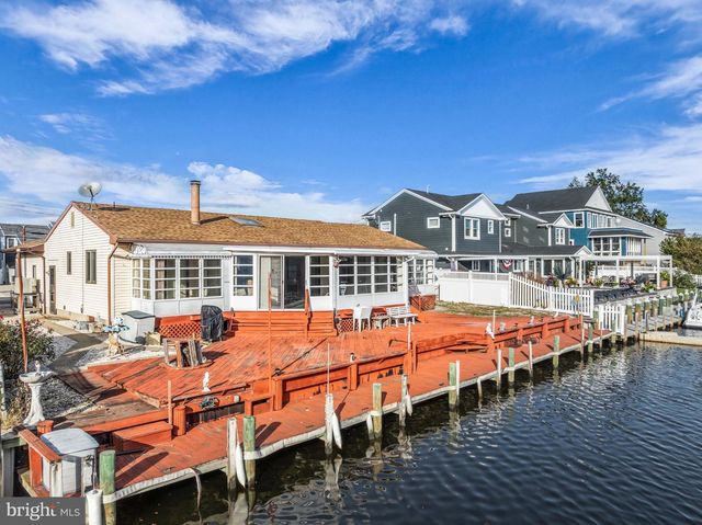 1007 LAUREL BLVD, Lanoka Harbor, NJ 08734
