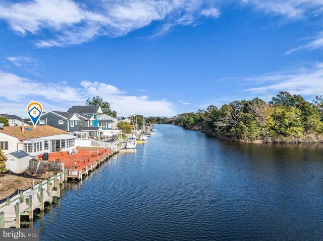 1007 LAUREL BLVD, Lanoka Harbor, NJ 08734
