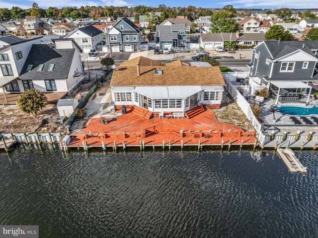 1007 LAUREL BLVD, Lanoka Harbor, NJ 08734