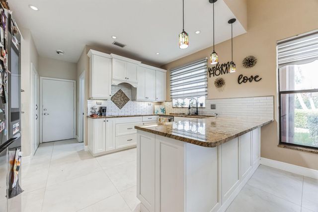19365 CHERRY HILLS Terrace, Boca Raton, FL 33498