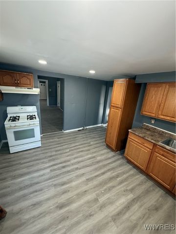 453 West Ferry Street S, Buffalo, NY 14213