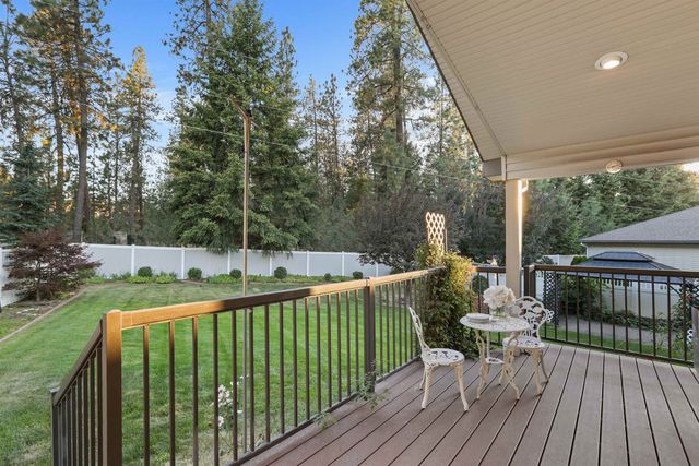 307 W Arrow Ln, Spokane, WA 99208