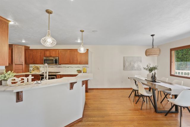 307 W Arrow Ln, Spokane, WA 99208