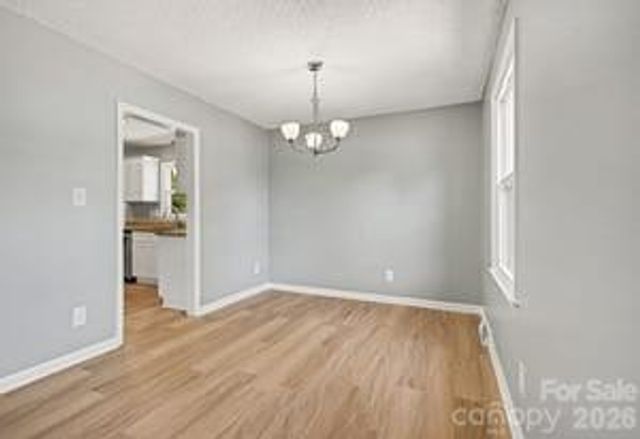 7040 Idlewild Road, Charlotte, NC 28212