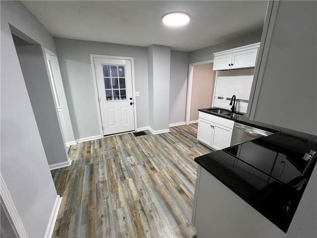 826 S Cottage Street, Independence, MO 64050