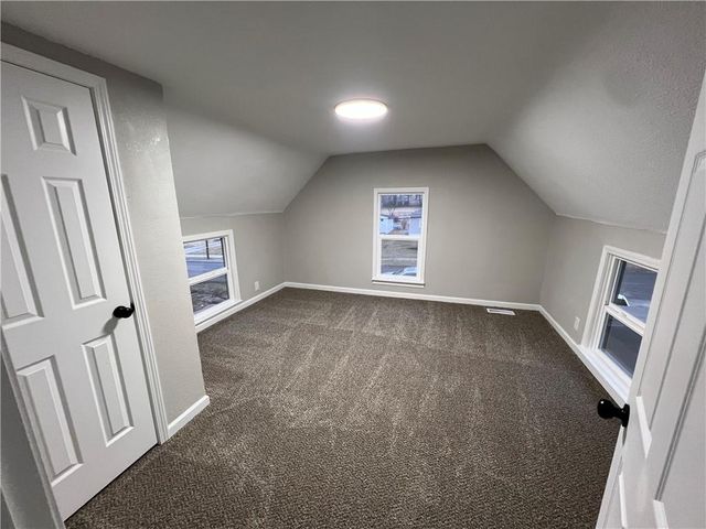 826 S Cottage Street, Independence, MO 64050