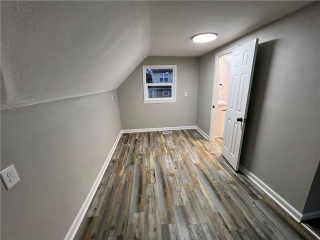 826 S Cottage Street, Independence, MO 64050