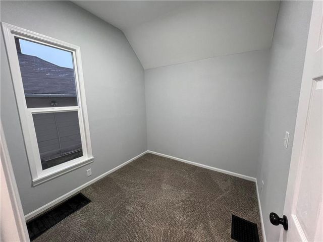 826 S Cottage Street, Independence, MO 64050