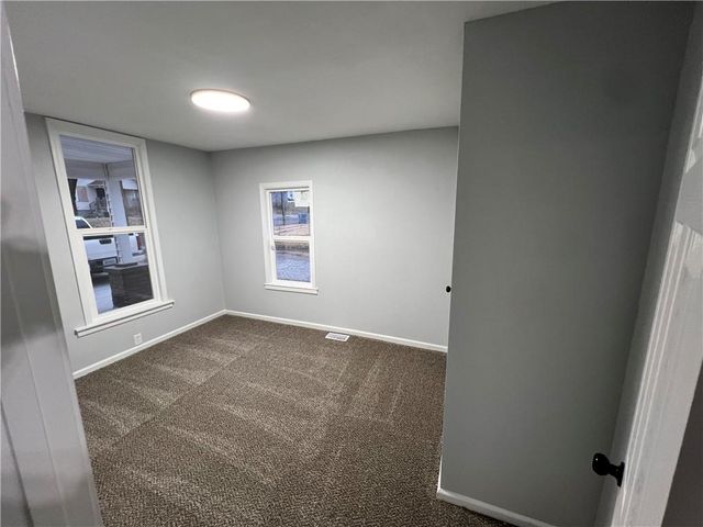 826 S Cottage Street, Independence, MO 64050