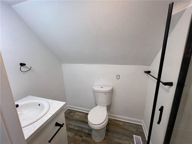 826 S Cottage Street, Independence, MO 64050