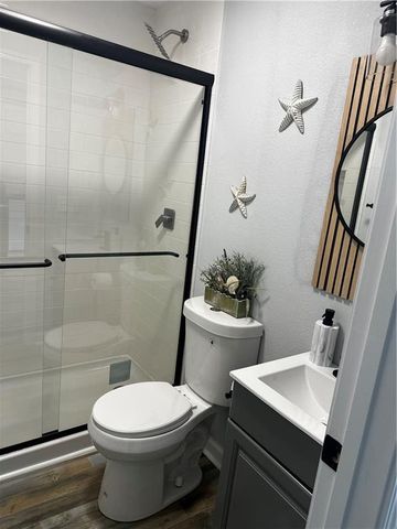 826 S Cottage Street, Independence, MO 64050