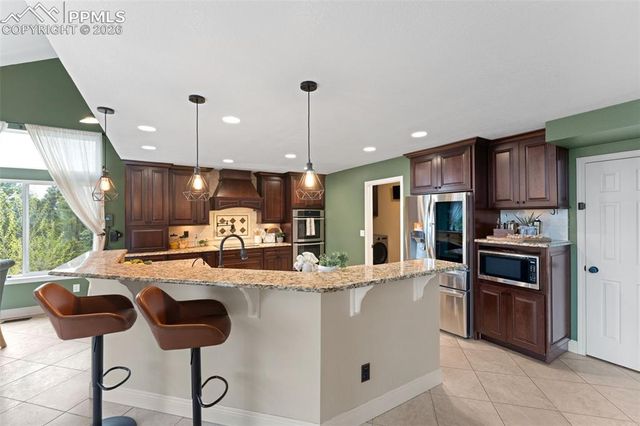 12644 Highland Oaks Place, Colorado Springs, CO 80921
