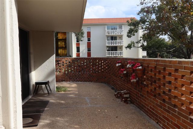 2630 PEARCE DRIVE 104, Clearwater, FL 33764