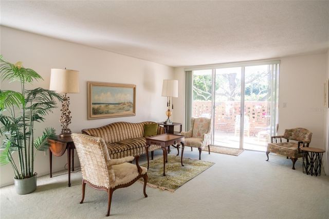 2630 PEARCE DRIVE 104, Clearwater, FL 33764