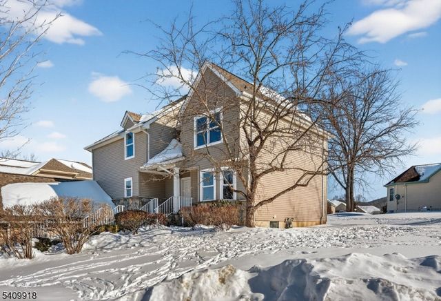 5 Witherwood Dr, Hardyston Twp., NJ 07419