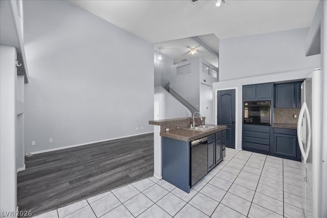 24 Olive Tree Court, Henderson, NV 89074
