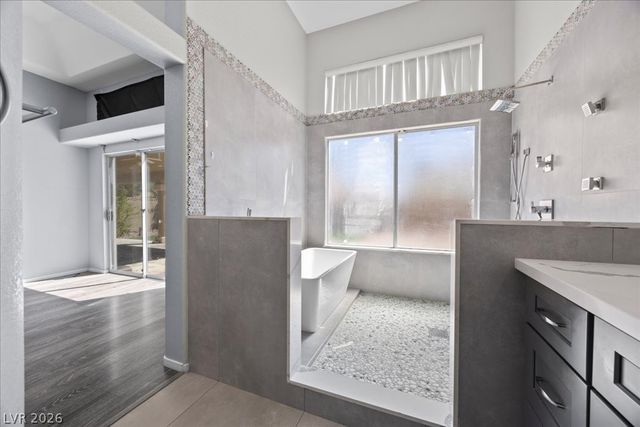 24 Olive Tree Court, Henderson, NV 89074