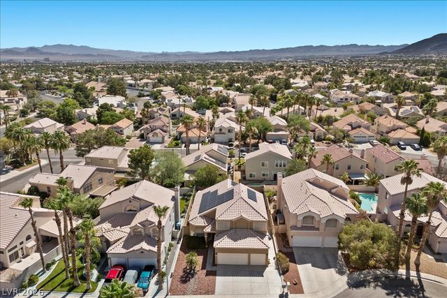 24 Olive Tree Court, Henderson, NV 89074
