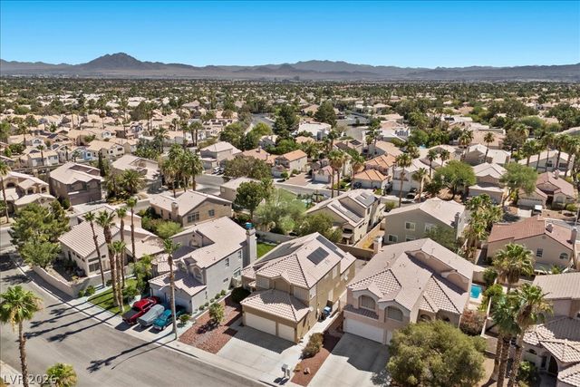 24 Olive Tree Court, Henderson, NV 89074