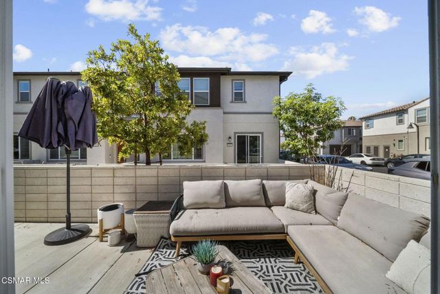 2556 Little Rock Lane, Simi Valley, CA 93065