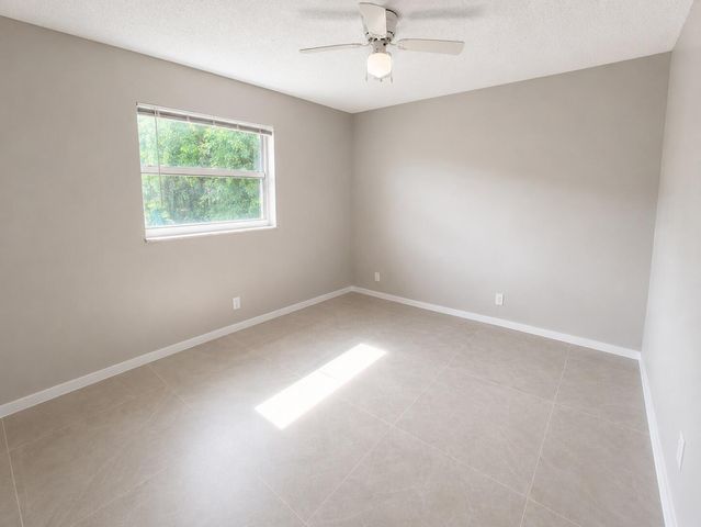 1794 Juno Road 2, North Palm Beach, FL 33408